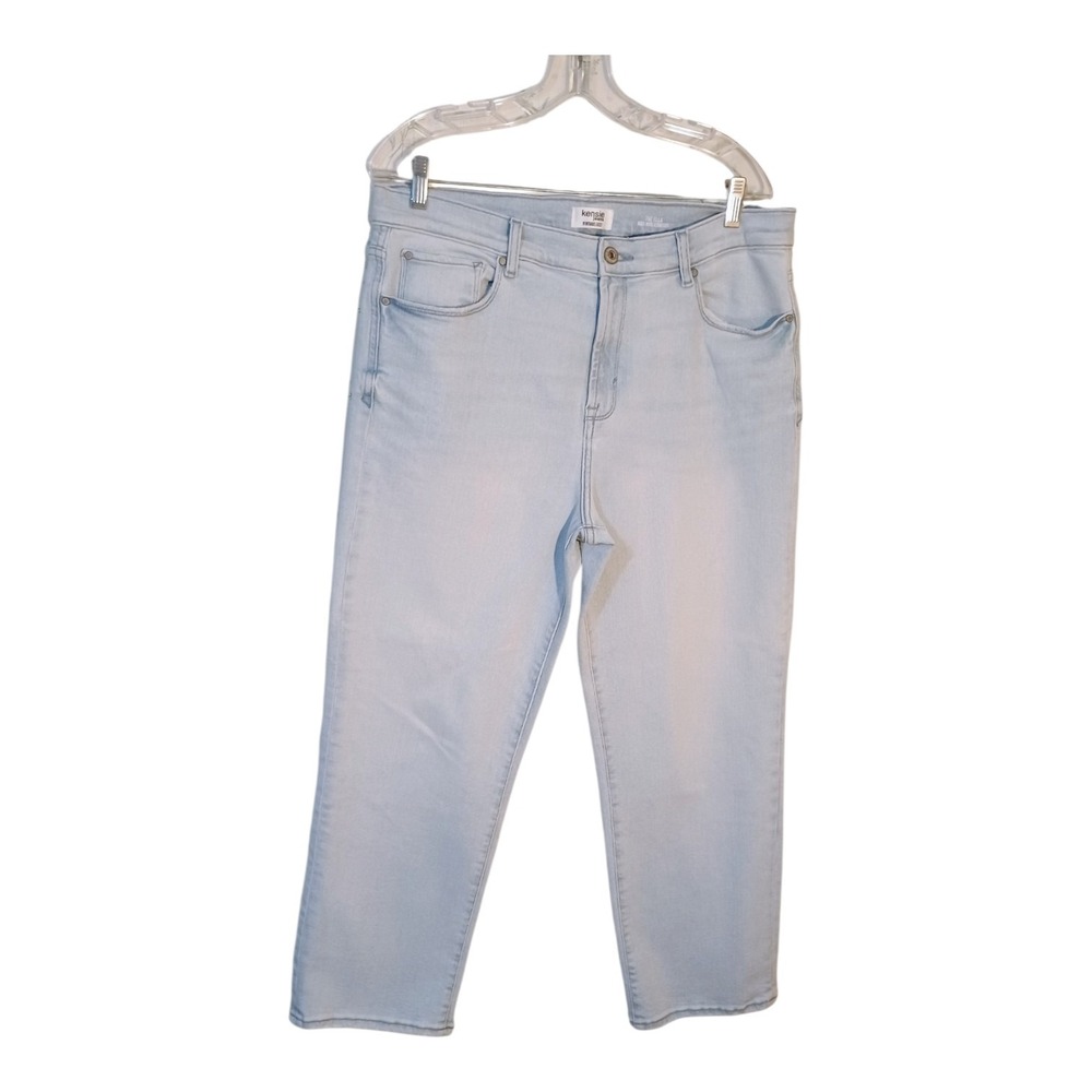 Kensie Women 14/32 The Ella High Rise Straight Distressed Cropped Light Jeans